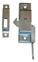 TRABA PARA VENTANA CIERRE LATERAL DER. - P35102D0