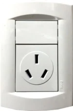 LLAVE EMBUTIR SICA LIFE ARMADA 1 TOMA 20A BP - 545224